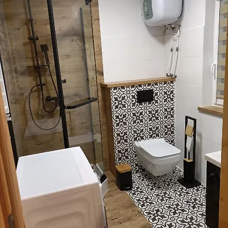 بيت للعطل Zielona Ostoja رن