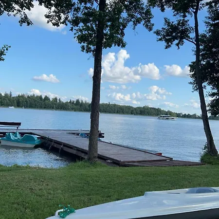 Zielona Ostoja بيت للعطل *